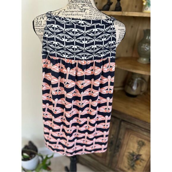 Crown & Ivy Sleeveless Dragonfly Blouse - Picture 5 of 7